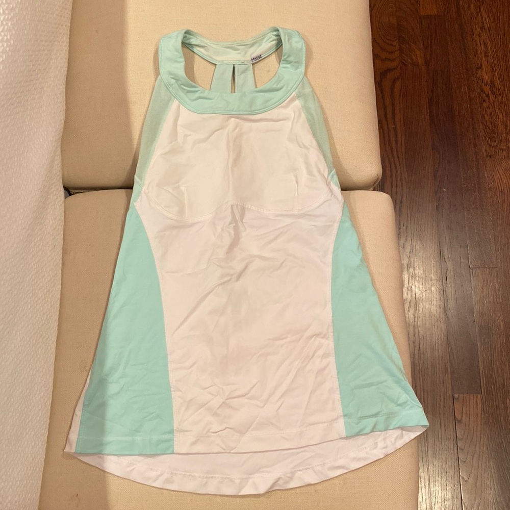 Lululemon tank